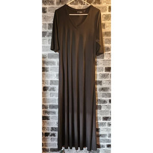 Attitudes By Renee Black Maxi Elastic Waist In Back 1/2 Sleeve Dress Size LT